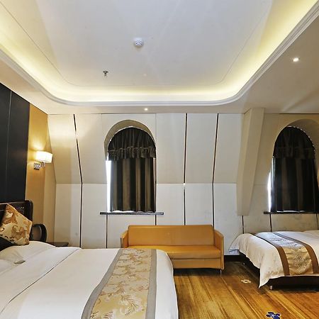 Petrochemical Engineering Hotel Harbin Esterno foto