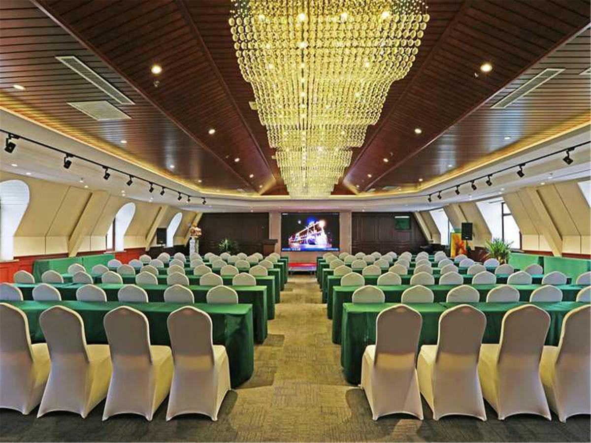 Petrochemical Engineering Hotel Harbin Esterno foto