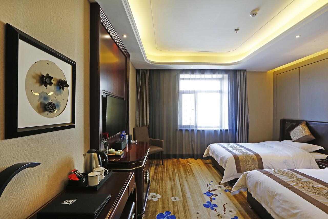 Petrochemical Engineering Hotel Harbin Esterno foto
